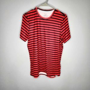 Patagonia Women's black and red Striped Active Wear Athletic T-Shirt Size L